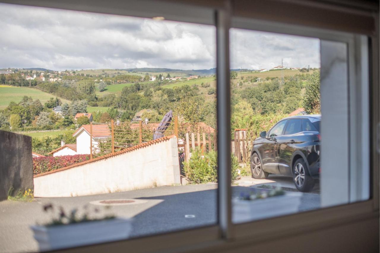 Kasa Home - Calme, Cosy, Wifi & Netflix Saint-Martin-la-Plaine Bagian luar foto
